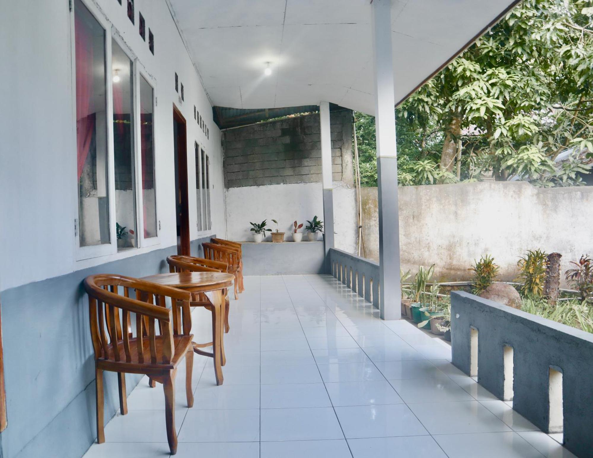 Tarsius Home Stay Rinondoran 外观 照片